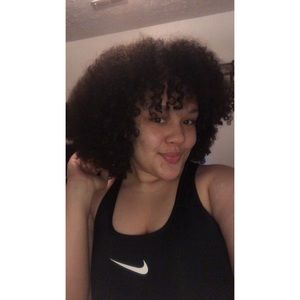 Meet your Posher, Erica